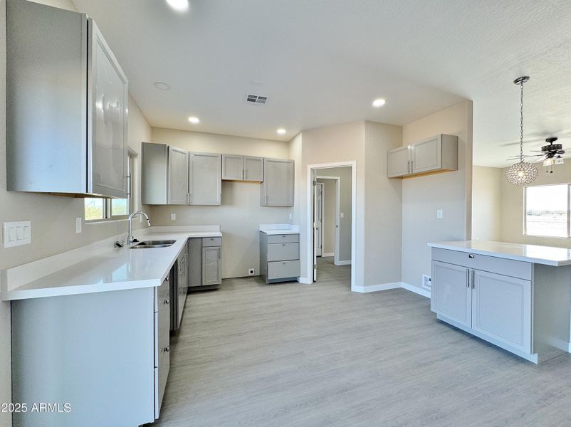 Kitchen w/window overlooking back yard