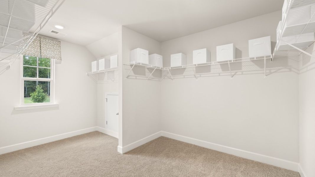 Representative unfurnished interior of a home built from the Savannah by D.R. Horton in The Gates at Pates Creek, Hampton (Image 18).