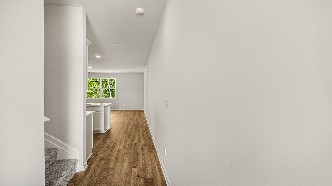 Spacious, unfurnished interior of a new home in Echo Glen, Stockbridge (Image 18).