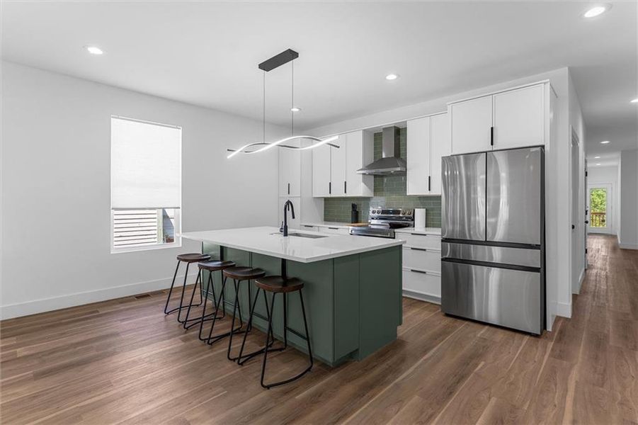 Furnished interior view inside a new home in , Atlanta (Image 49).