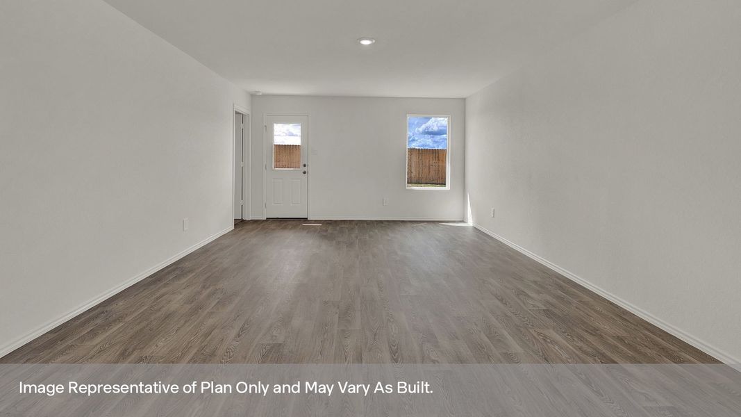 Spacious, unfurnished interior of a new home in Spring Valley, New Braunfels (Image 14).