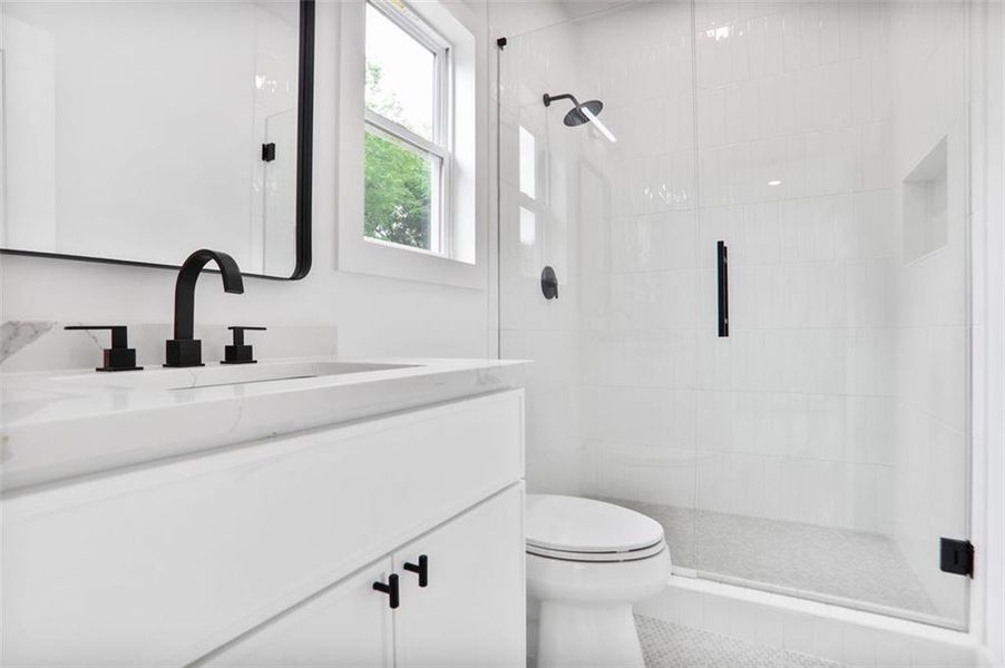 Furnished interior view inside a new home in , Atlanta (Image 11).