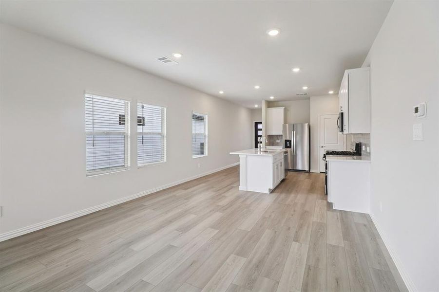 Spacious, unfurnished interior of a new home in Lakehaven - Spring Series, Farmersville (Image 17). Spacious, unfurnished interior of a new home in Lakehaven - Spring Series, Farmersville (Image 17).