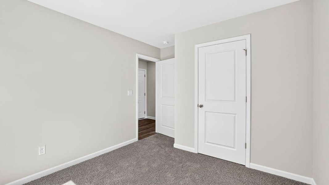 Spacious, unfurnished interior of a new home in Gibson Grove, Laurens (Image 21).