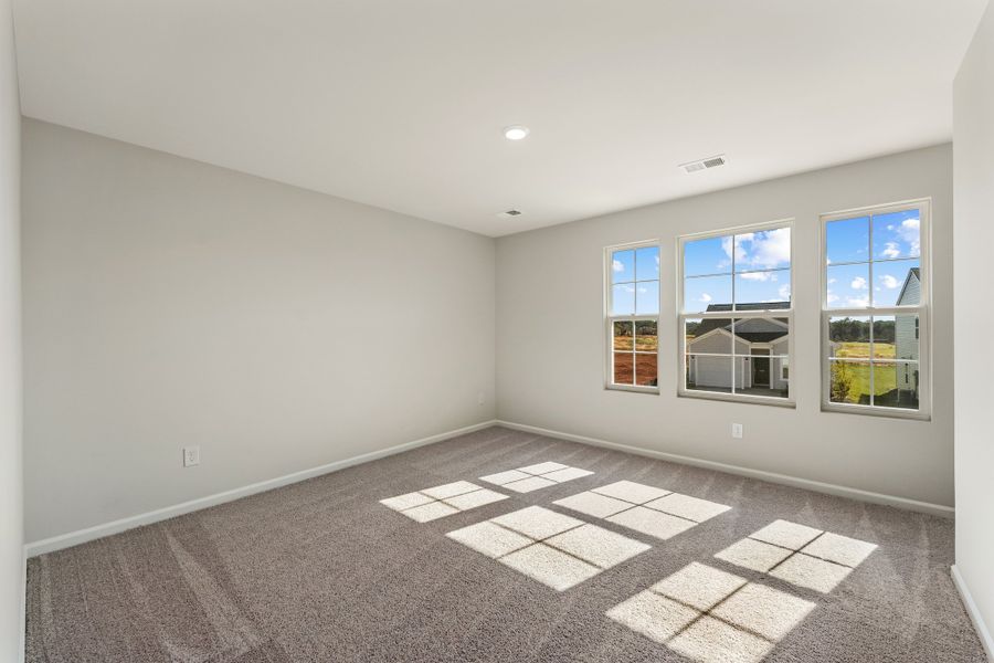Spacious, unfurnished interior of a new home in Mayfair Village, Spartanburg (Image 28).