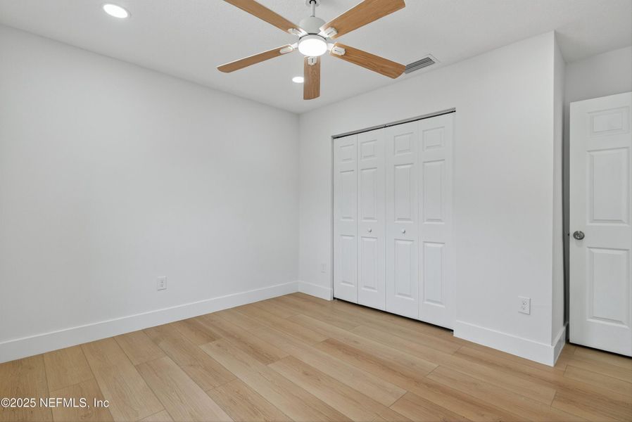 Spacious, unfurnished interior of a new home in , Jacksonville (Image 45).