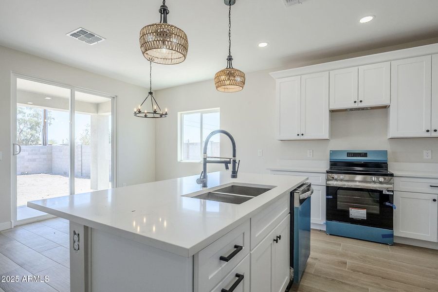 18-web-or-mls-Trona-18 18-web-or-mls-Trona-18