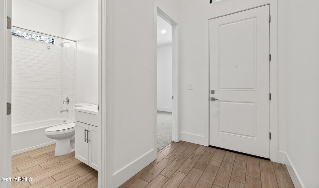 FSVV Villas Lot #71 Foyer (Large)