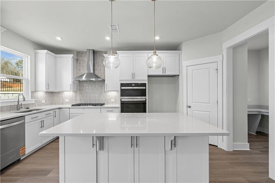 Furnished interior view inside a new home in Hunters Creek, Flowery Branch (Image 7). Furnished interior view inside a new home in Hunters Creek, Flowery Branch (Image 7).