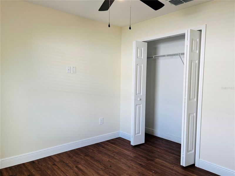 Spacious, unfurnished interior of a new home in , Sebring (Image 22).