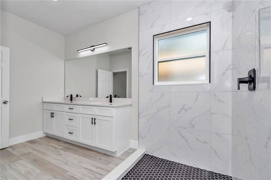 Furnished interior view inside a new home in , Citrus Springs (Image 4).