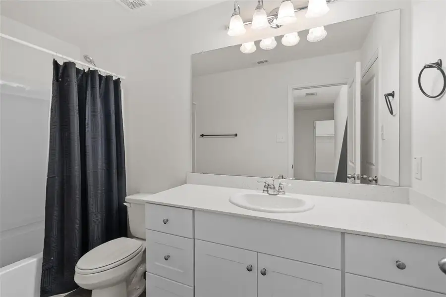 Furnished interior view inside a new home in Chapel Run, Montgomery (Image 10). Furnished interior view inside a new home in Chapel Run, Montgomery (Image 10).