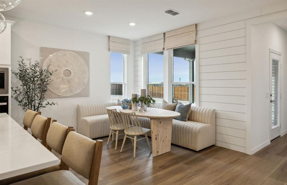 Spacious dining area *Model representation