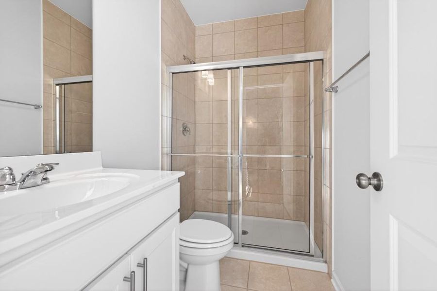 Furnished interior view inside a new home in Reunion, Flowery Branch (Image 71).