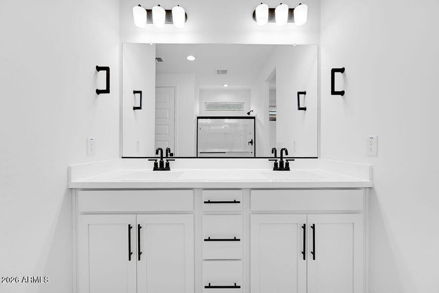 hj-az-phoenix-lucero-sandstone-lot-61-ba hj-az-phoenix-lucero-sandstone-lot-61-ba