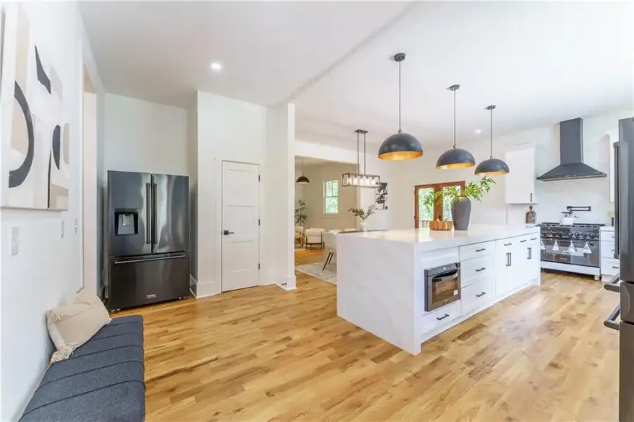 Furnished interior view inside a new home in , Sandy Springs (Image 9).