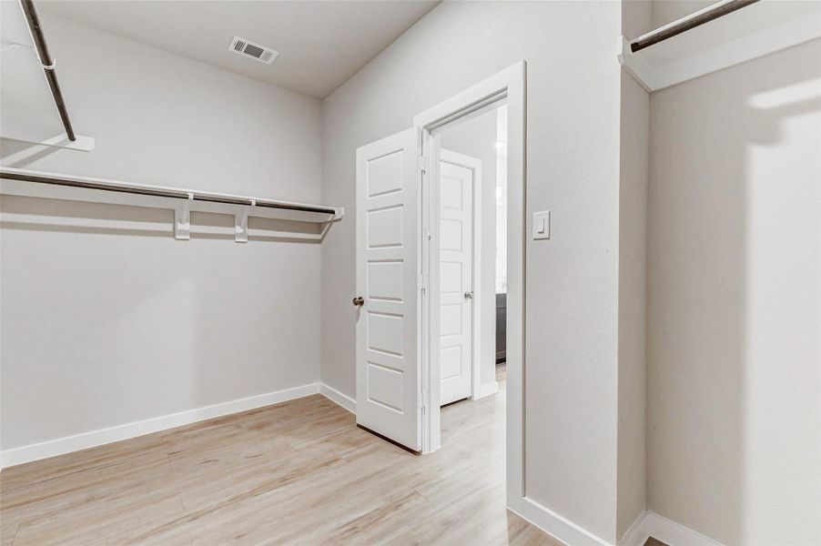 Spacious, unfurnished interior of a new home in Marvida, Cypress (Image 31). Spacious, unfurnished interior of a new home in Marvida, Cypress (Image 31).