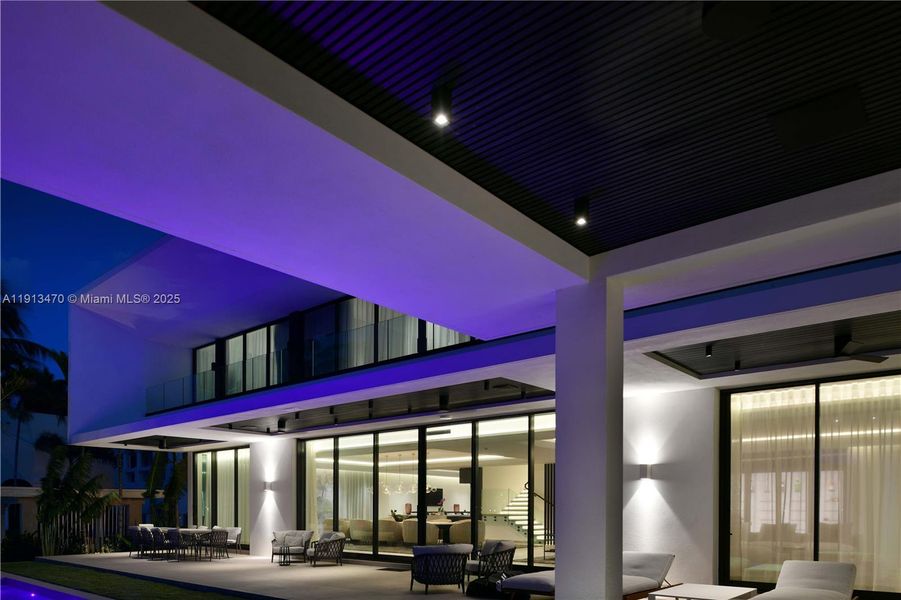 Image 42 of a home in .