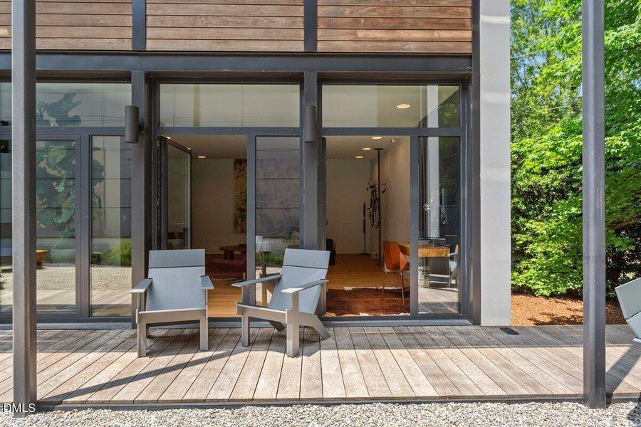 926 Tower St 2338155_12 926 Tower St 2338155_12