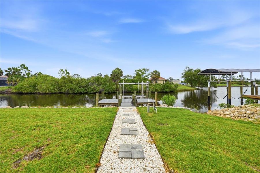 Community amenities in , Port Charlotte (Image 45). Community amenities in , Port Charlotte (Image 45).