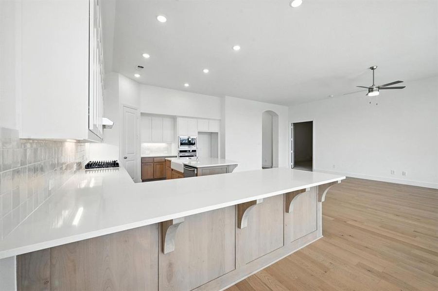 Furnished interior view inside a new home in Thompson Farms: 60ft. lots, Van Alstyne (Image 6). Furnished interior view inside a new home in Thompson Farms: 60ft. lots, Van Alstyne (Image 6).