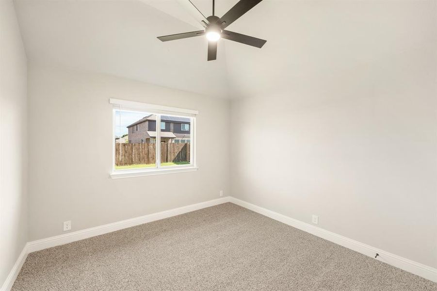 Spacious, unfurnished interior of a new home in Maplewood, Glenn Heights (Image 25).