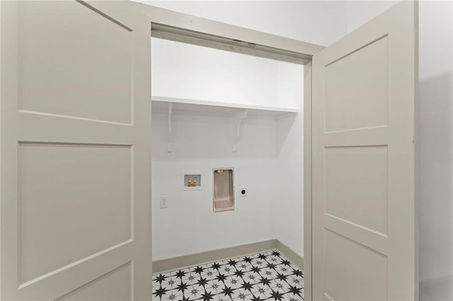 Spacious, unfurnished interior of a new home in , Roswell (Image 44). Spacious, unfurnished interior of a new home in , Roswell (Image 44).