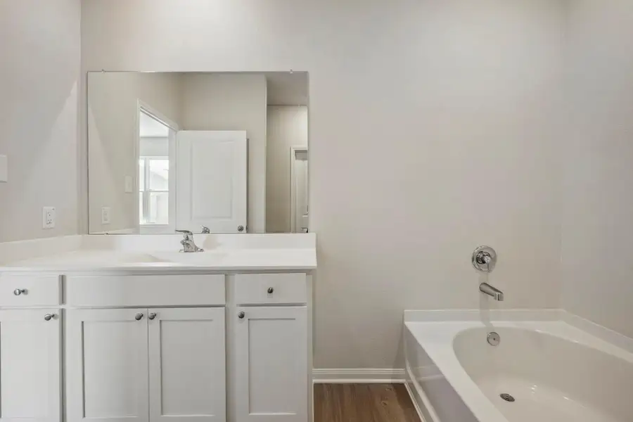 Image 8 of a home in Trails at Cochran Ranch. Image 8 of a home in Trails at Cochran Ranch.