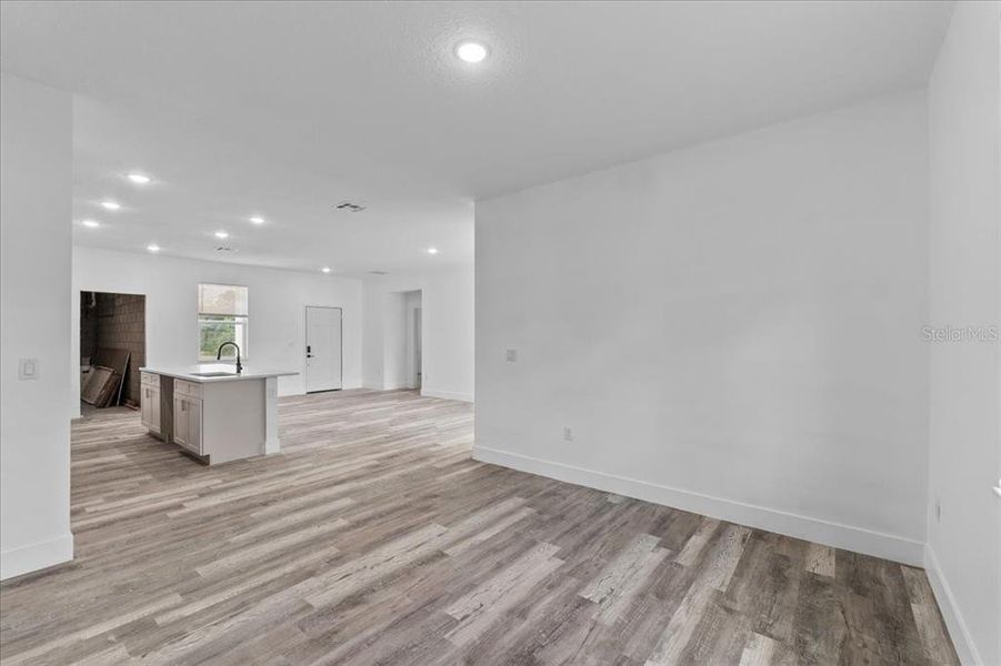 Spacious, unfurnished interior of a new home in , Avon Park (Image 10). Spacious, unfurnished interior of a new home in , Avon Park (Image 10).