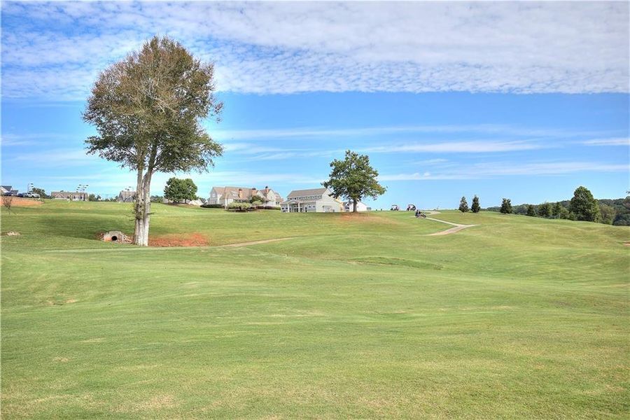 Image 33 of a home in .