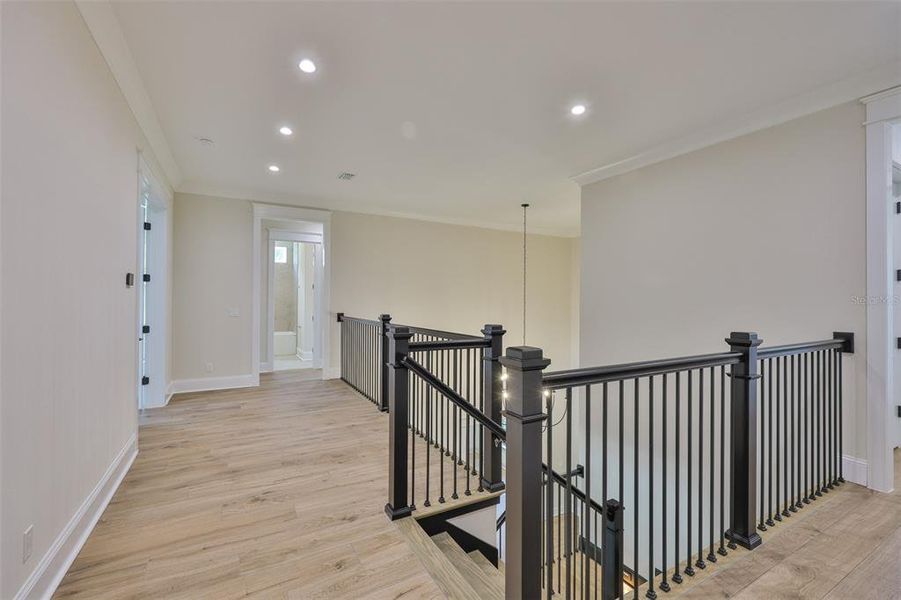 Spacious, unfurnished interior of a new home in , Tampa (Image 22).