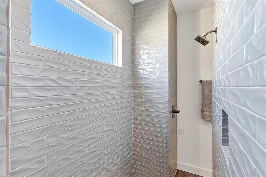 Close-up of interior finishes inside a home in , Granbury (Image 21).