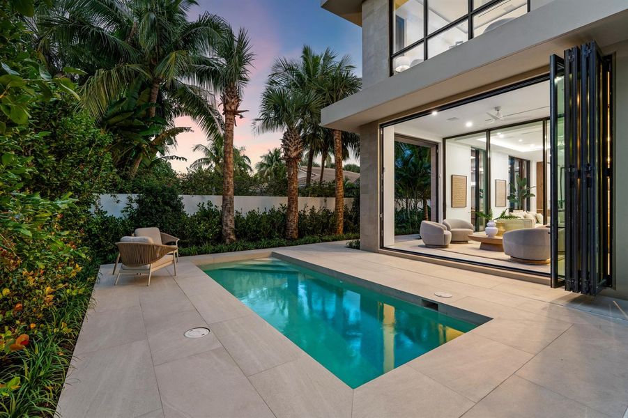 mls_POOL_TO_VIEW_DT_SUNSET mls_POOL_TO_VIEW_DT_SUNSET
