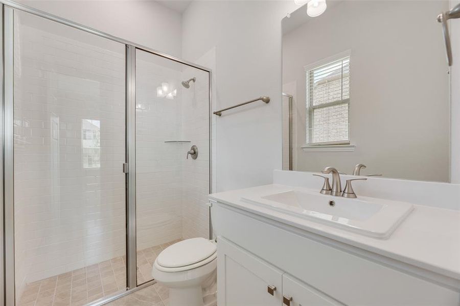 Furnished interior view inside a new home in Villages of Hurricane Creek, Anna (Image 7). Furnished interior view inside a new home in Villages of Hurricane Creek, Anna (Image 7).