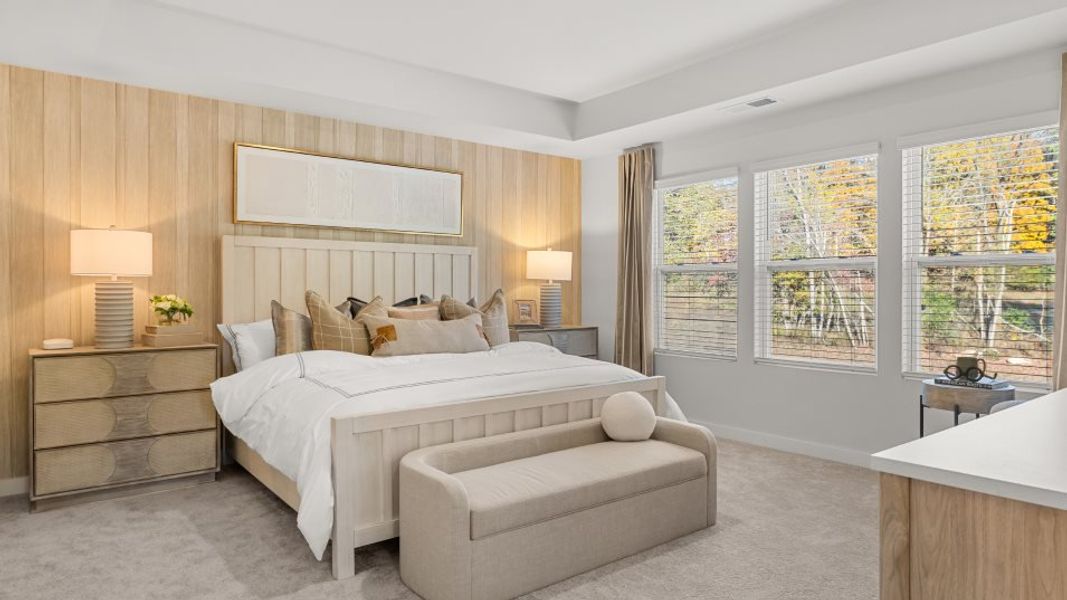 Mayflower Owners Suite