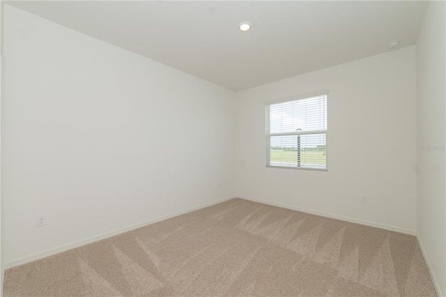 Spacious, unfurnished interior of a new home in , Bartow (Image 18).