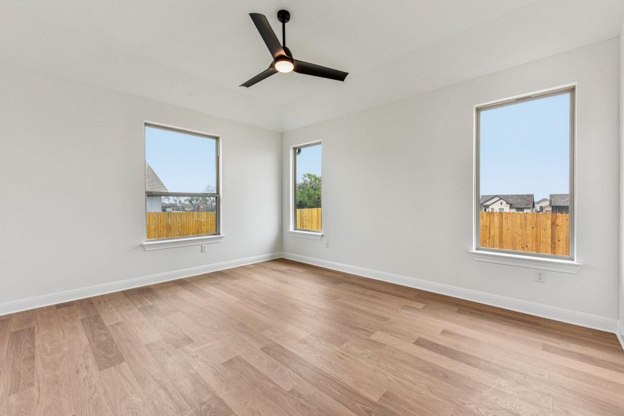 Spacious, unfurnished interior of a new home in Sage Hollow, Kyle (Image 20). Spacious, unfurnished interior of a new home in Sage Hollow, Kyle (Image 20).