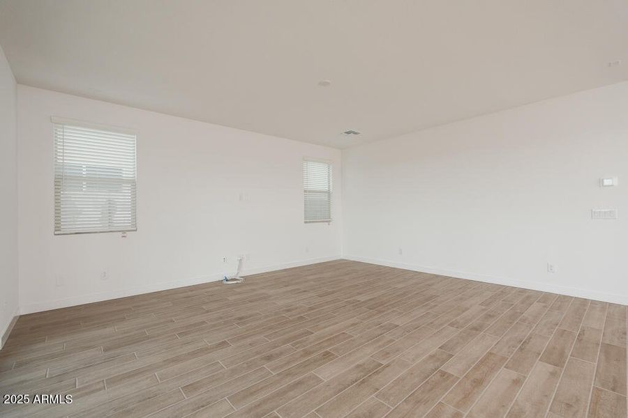 Tri Pointe Terraza 140 - Great Room-2MLS Tri Pointe Terraza 140 - Great Room-2MLS