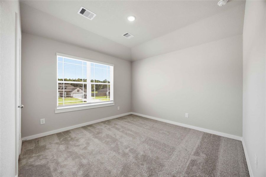 Spacious, unfurnished interior of a new home in Barton Place, Cleveland (Image 24).