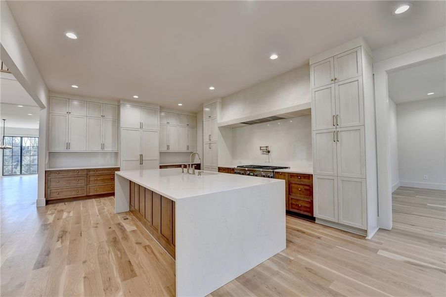 Furnished interior view inside a new home in , Alpharetta (Image 6). Furnished interior view inside a new home in , Alpharetta (Image 6).