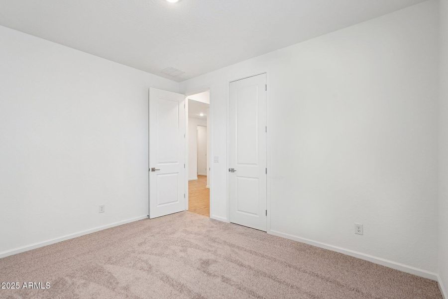 26-web-or-mls-W Brown St-S1909-026