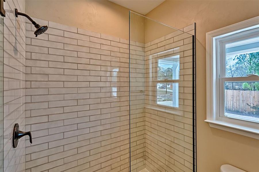 Close-up of interior finishes inside a home in , Keystone Heights (Image 11).