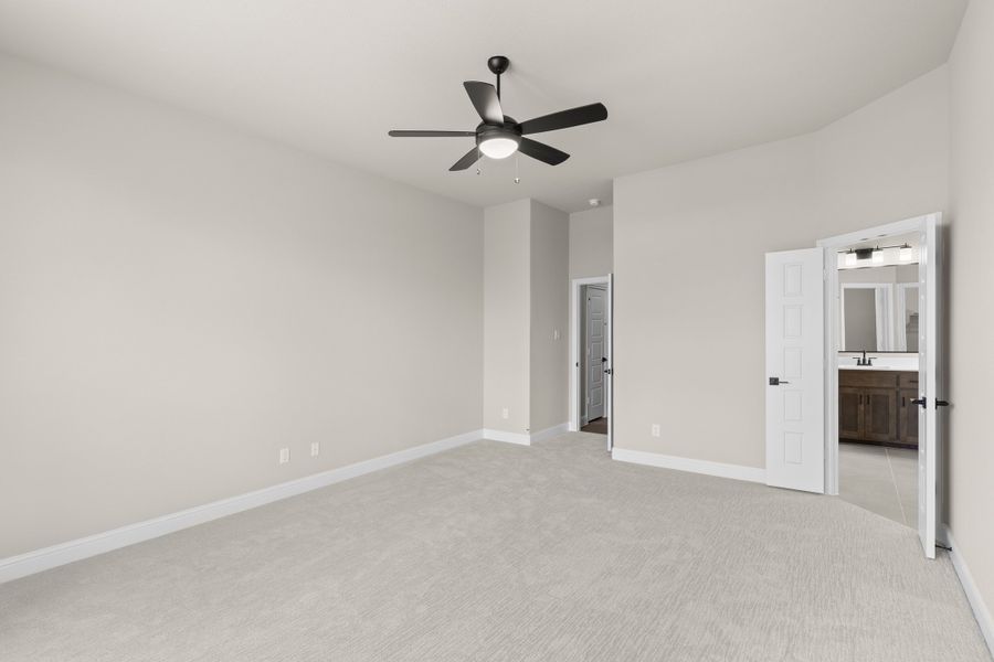 Spacious, unfurnished interior of a new home in Lovers Landing, Forney (Image 20).