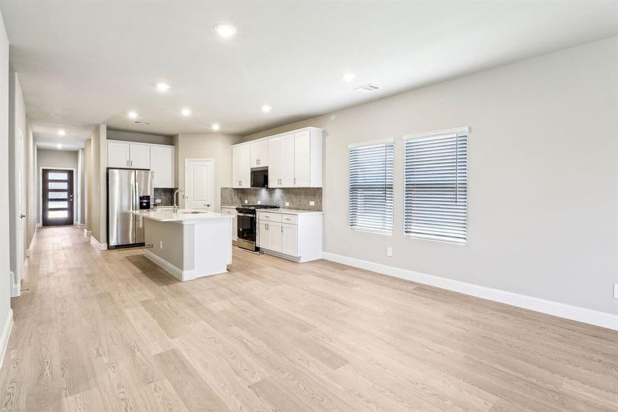 Photo is not of the actual home, but is an inspirational photo of builder’s model home and may depict options, furnishings, and/or decorator features that are not included.