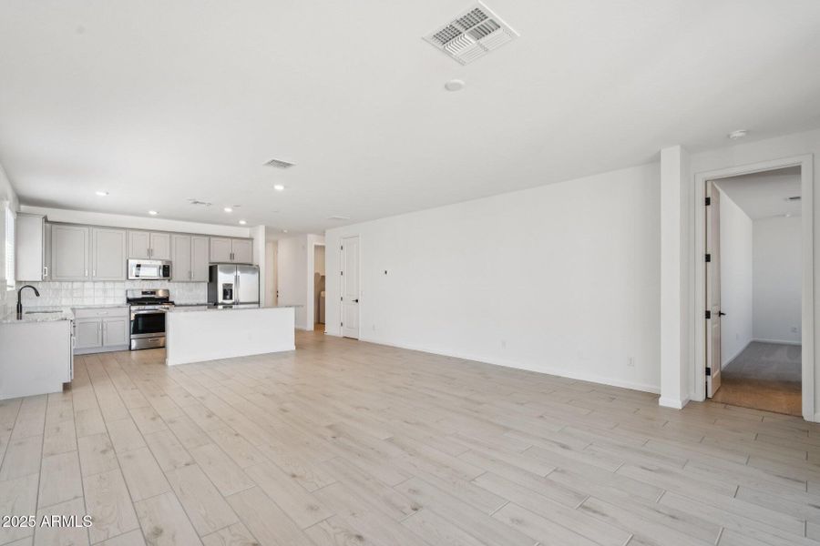 8-web-or-mls-W Bajada Rd-S0410-008 8-web-or-mls-W Bajada Rd-S0410-008