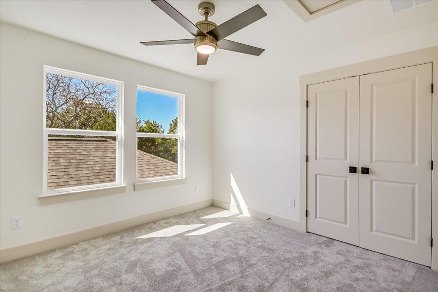 Spacious, unfurnished interior of a new home in , Wimberley (Image 18).