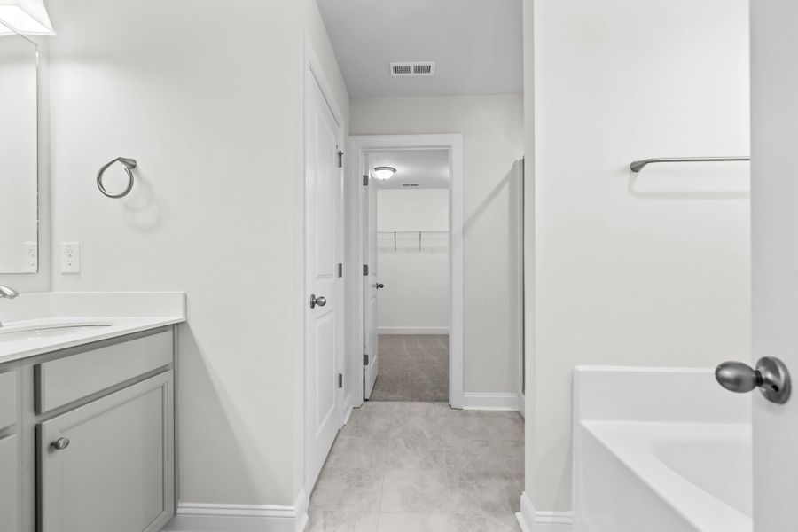 2,246sf New Home in Cameron, NC.  - Slide 22