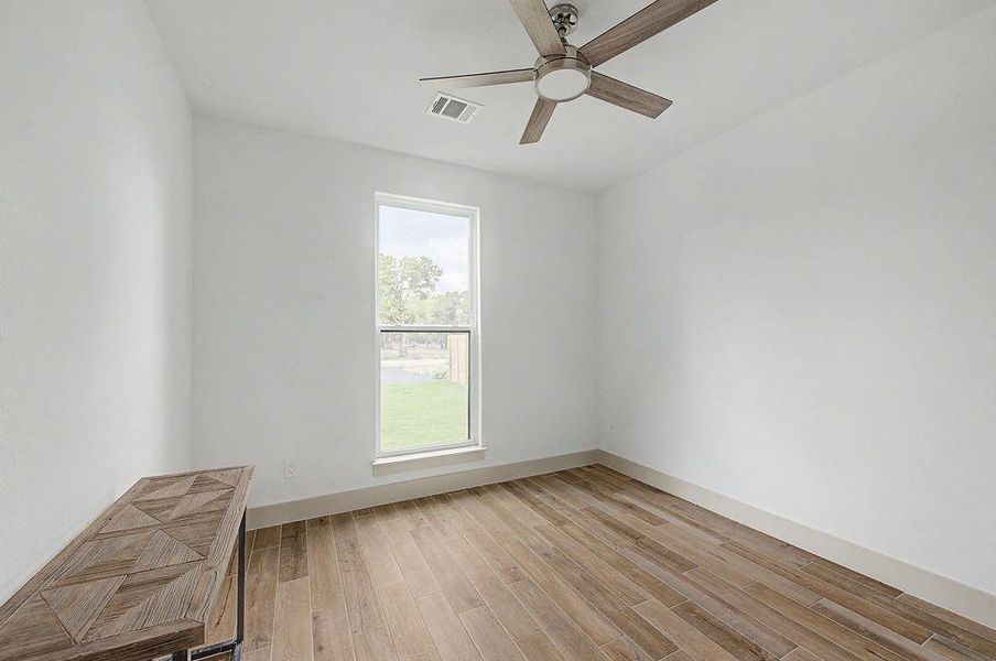 Spacious, unfurnished interior of a new home in , Wimberley (Image 21).