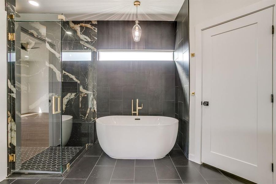 Furnished interior view inside a new home in , Cresson (Image 16).