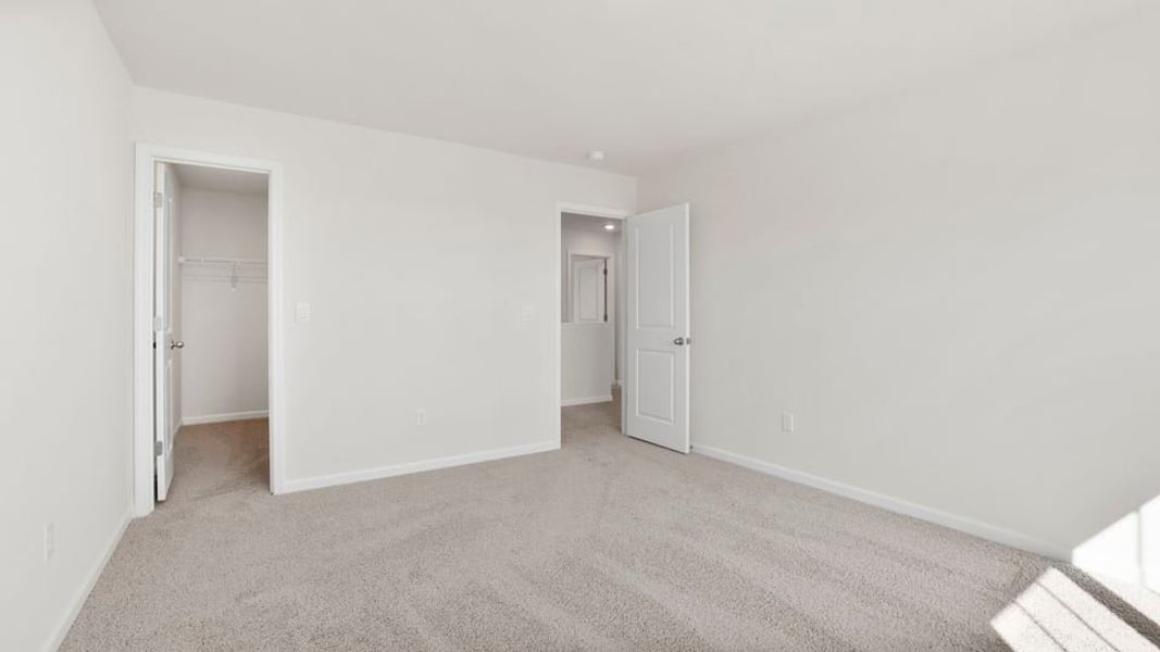 Spacious, unfurnished interior of a new home in Baxter Village, Boiling Springs (Image 36).